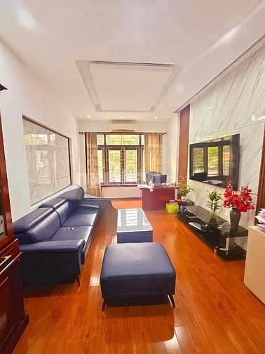 Siêu Phẩm! Nguyễn Văn Huyên 69m2*6T,gần phố, kinh doanh,2 thoáng, 25tỷ