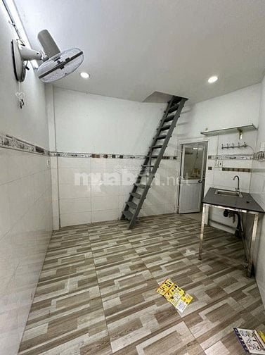Nhà nhỏ xinh hẻm 452 Âu cơ, p10, Tân Bình, 6x4, giá 1,58 tỷ