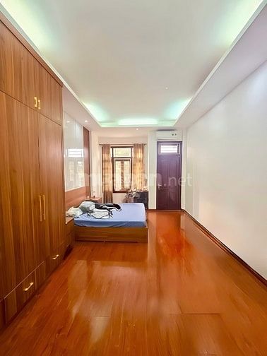 Siêu Phẩm! Nguyễn Văn Huyên 69m2*6T,gần phố, kinh doanh,2 thoáng, 25tỷ