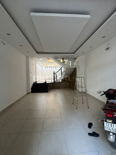 Nhà đường số 5 Phạm Hùng. DT 5x15m 1 trệt 2 lầu ST