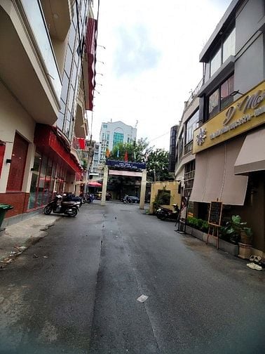 BÁN NHÀ HXH 333/A ĐƯỜNG LÊ VĂN SỸ, Q. TÂN BÌNH 