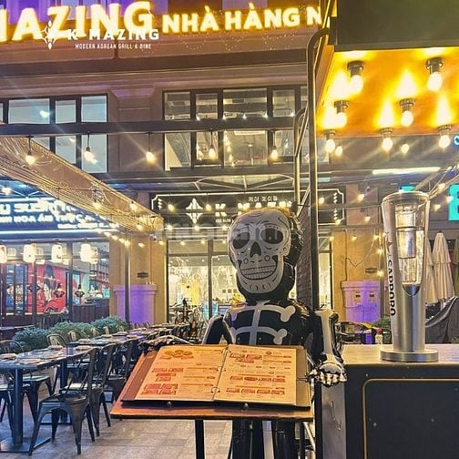 Cho thuê nhà phố vị trí đẹp mặt tiền trục chính vinhomes grand park