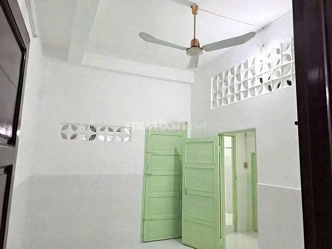 Cho thuê nhà hẻm 6m (XT) Phan Đăng Lưu, P.1, Q.Phú Nhuận giá 18tr