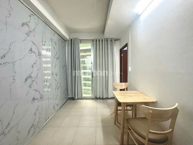 Căn hộ thoáng mát, 1 phòng ngủ, PK - 224 Lý Thường Kiệt, Q.10 Gần ĐHBK