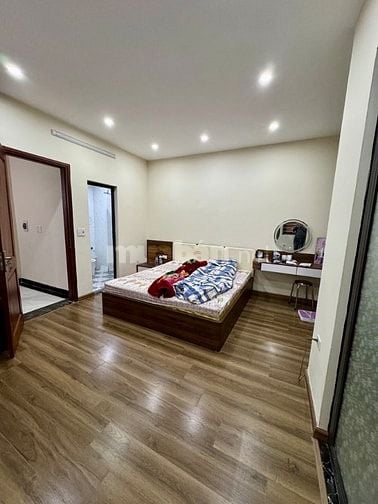 Nhà đẹp Minh Khai, hàng hiếm dân xây chắc chắn 39m2 giá 7,6 tỷ 