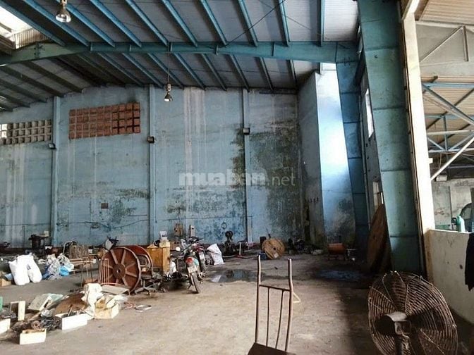 Cho thuê xưởng 2.000m2, khu vực Đầm Sen, Tân Phú , giá chỉ 180 TR/TH