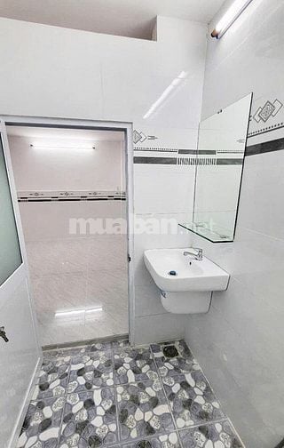 CHÍNH CHỦ CẦN BÁN NHÀ Q.12, NHÀ MỚI, HẺM XE TẢI THÔNG