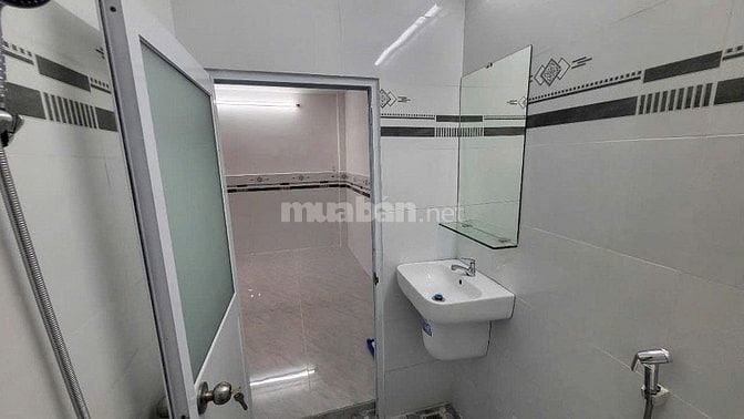 CHÍNH CHỦ CẦN BÁN NHÀ Q.12, NHÀ MỚI, HẺM XE TẢI THÔNG