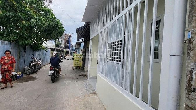 CHÍNH CHỦ CẦN BÁN NHÀ Q.12, NHÀ MỚI, HẺM XE TẢI THÔNG