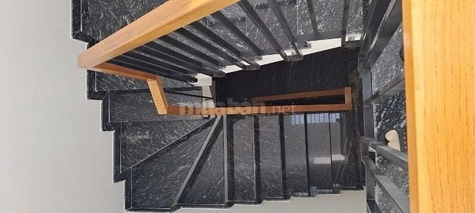 HÀ 4 TẦNG BTCT – NGAY VÕ VĂN NGÂN, LINH TÂY – 5PN – GIÁ CHỈ 8,25 TỶ  