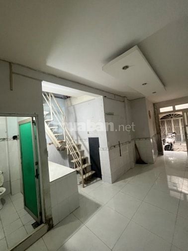 Bán nhà 519/27/8 Âu Cơ 2PN 2WC nhỉnh 2tỷ
