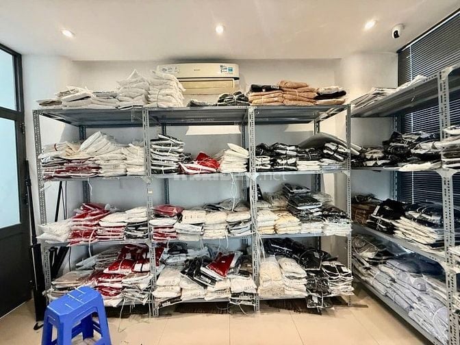 HUỲNH VĂN BÁNH, PN- HẺM XE HƠI-103m2 (7x15)- KHOÁN 72TR/THÁNG- 21.x TỶ