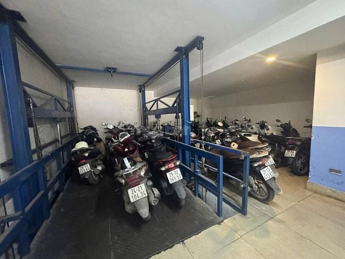 Bán Toà Nhà Building Mặt Phố Bùi Thị Xuân 133m, 12 tầng, mt 7m, 160 tỷ