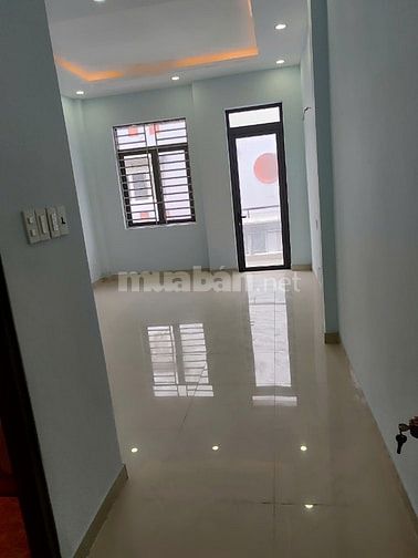 Nhà mới Bình Phú 1 4x17 4 tầng ngay UBND P11