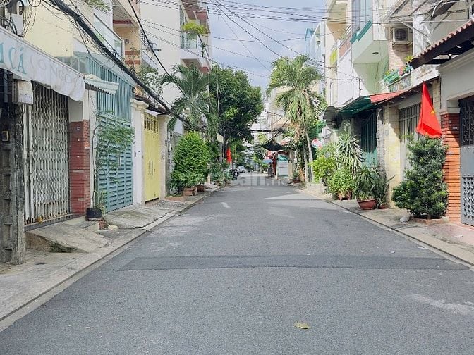 Bán nhà HXH 8m Lê Trọng Tấn p.Tây thạnh.Q.TP dt: 9 x 27m giá 18 tỷ