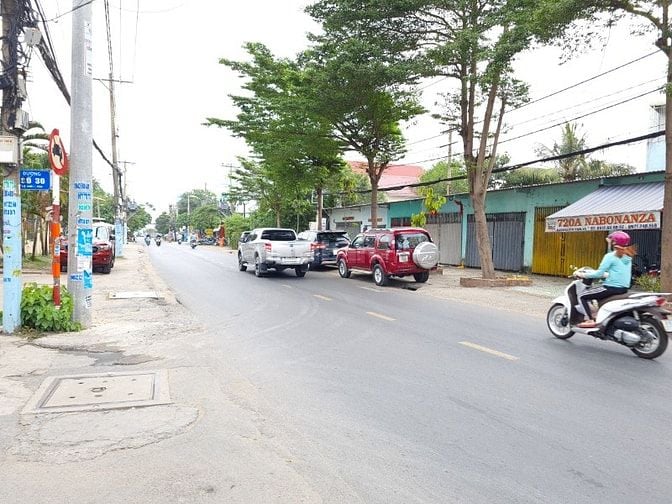 Bán nhà mặt tiền đường 30 Cát Lái Quận 2 giá 14 tỷ