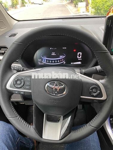 Toyota Veloz Cross 2023 - 19000 km