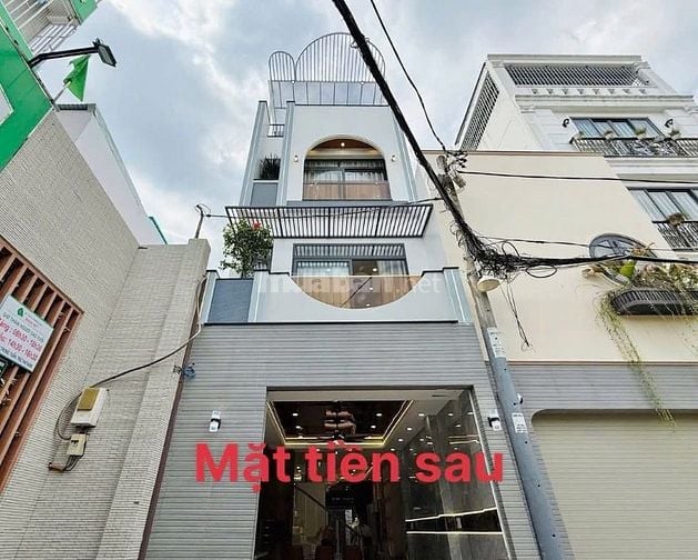Đi nước ngoài định cư bán gấp nhà ở đường Hải Thượng Lãn Ông, phường 1