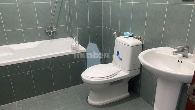 Cho Thuê Phòng khép kín 32m2 Tại MT Nguyễn Hoàng Full Nội thất