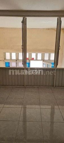 Cho thuê nhà hẻm 4m(XH) Lý Thường Kiệt, P. 14 Q.10 giá 11tr