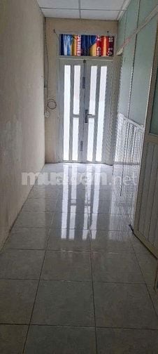 Cho thuê nhà hẻm 4m(XH) Lý Thường Kiệt, P. 14 Q.10 giá 11tr