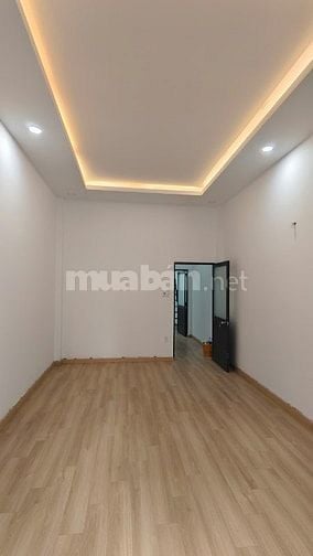  Nhà cần bán gấp  Lãnh Binh Thăng, p.12, Quận 11, 4PN, 3 WC chỉ 6.8ty