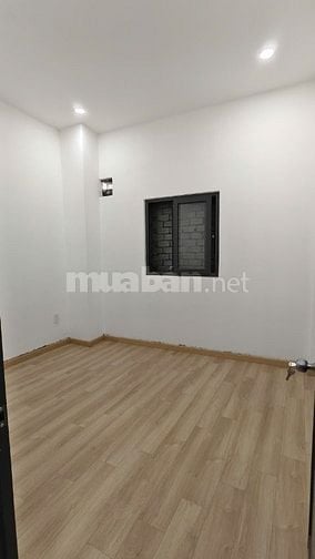  Nhà cần bán gấp  Lãnh Binh Thăng, p.12, Quận 11, 4PN, 3 WC chỉ 6.8ty