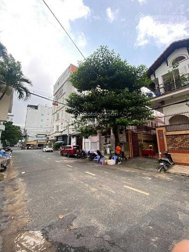 Cần cho thuê nhà 780/16 Sư Vạn Hạnh gần Vạn Hạnh Mall, hẻm xe tải 8m