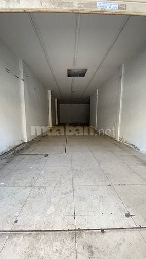 CHO THUÊ MT 276A CMT8 Q3 [ 90m2 ] NỞ HẬU 9m - SÀN SUỐT 