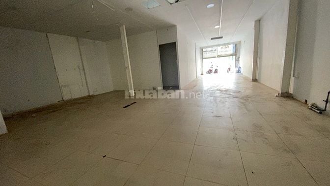 CHO THUÊ MT 276A CMT8 Q3 [ 90m2 ] NỞ HẬU 9m - SÀN SUỐT 