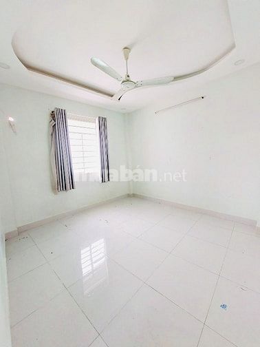 Nhà góc đẹp, 3 tầng  (4.2x15m), gần Mặt tiền Phạm Thế Hiển P5 Q8