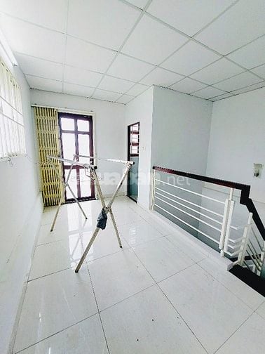 Nhà góc đẹp, 3 tầng  (4.2x15m), gần Mặt tiền Phạm Thế Hiển P5 Q8