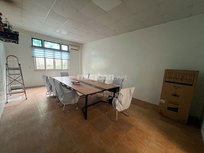 CHO THUÊ CẢ NHÀ MẶT PHỐ Tuê Tĩnh, 40m2x 3 tầng, MT 4,5m