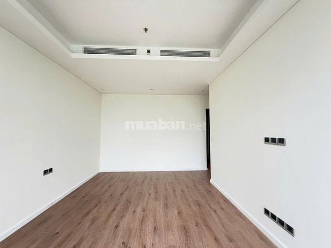 Cho thuê hoặc bán căn hộ Sarina, view công viên và view thành phố