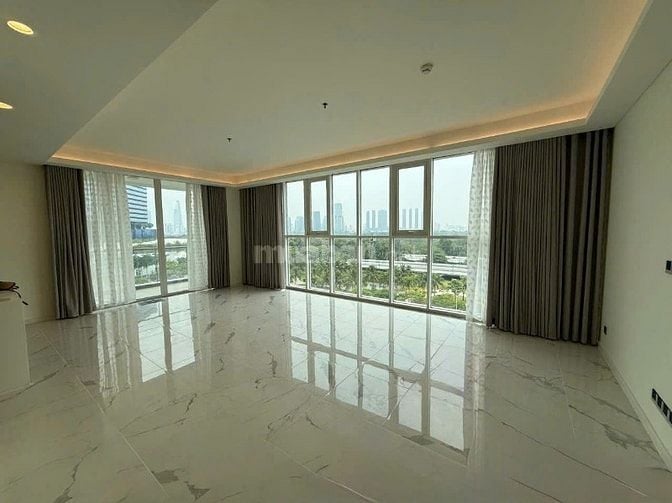 Cho thuê hoặc bán căn hộ Sarina, view công viên và view thành phố