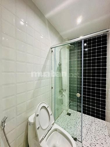 BÁN NHÀ HẼM TO SIÊU HIẾM CÓ TRÊN ĐƯỜNG HÒA HẢO – PHƯỜNG 8, QUẬN 10 SHR