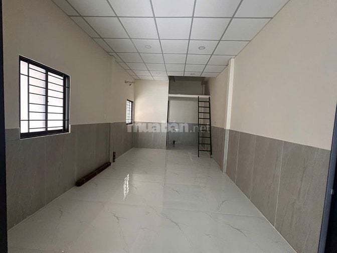 Cho thuê nhà HXT số 75/9A Trần Văn Đang, P9, Q3. DT 6.8x14m,trệt, gác