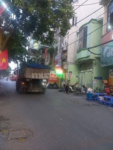 Bán nhà mặt Phố Thịnh Liệt - DT 45m - Giá 10.8 tỷ