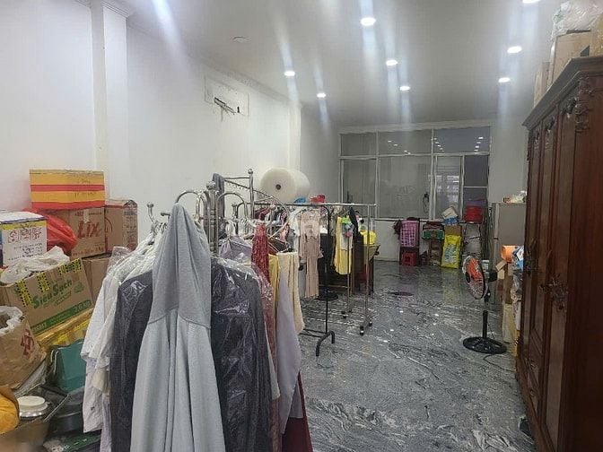 Nhà rộng hẻm xe hơi, an ninh và yên tĩnh