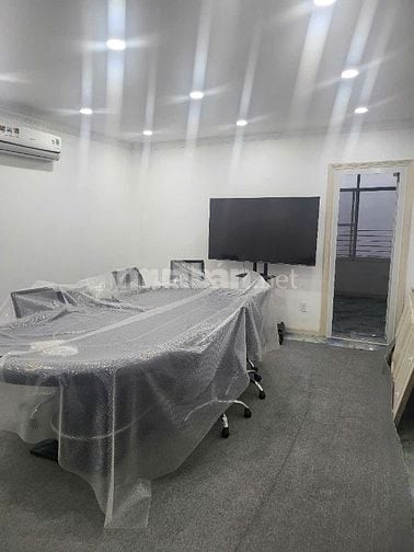 Nhà rộng hẻm xe hơi, an ninh và yên tĩnh