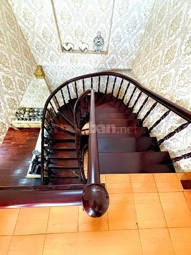 🌷 🌷 🌷 BÁN BIỆT THỰ 2 MẶT TIỀN TRƯỚC VÀ SAU : 27/4 QUÁCH VĂN TUẤN 