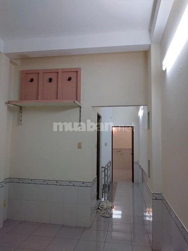 Cho thuê nhà 18A Tân Hóa Phường 1 Quận 11 HCM
