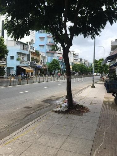 Cho thuê nhà 18A Tân Hóa Phường 1 Quận 11 HCM
