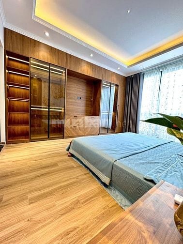 Bán Gấp Siêu Phẩm Nhà Yên Hòa, Cầu Giấy 40m2 – 5 Tầng – MT  5m – Giá c