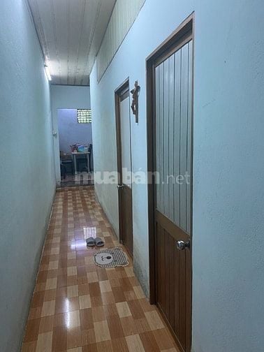 Cho thuê nhà Bình Quới, hẻm xe hơi, tấng 1 100m2, gác 40m2. Giá rẻ.