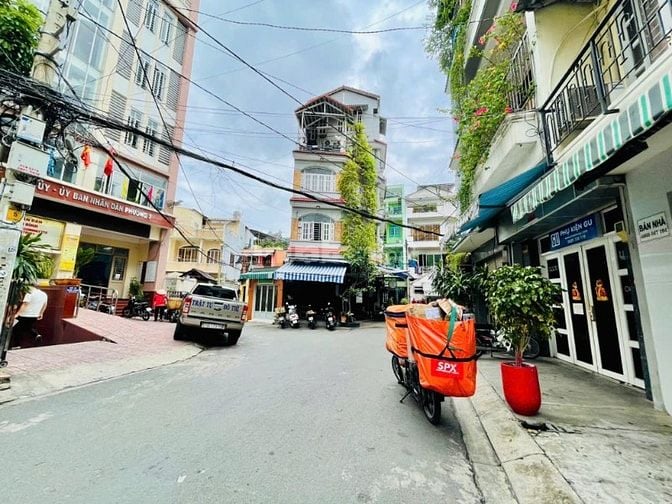 BÁN NHÀ GÓC 2 MẶT HXH PHẠM VĂN HAI 5TẦNG NGAY CHỢ PHẠM VĂN HAI 6 TỶ850