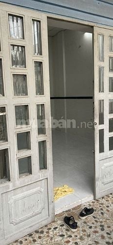 Cho thuê nhà 70m2 có sân 20m2, Bình quới thoáng mát, yên tĩnh