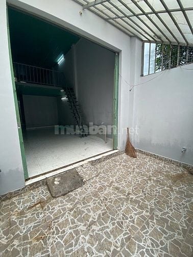 Cho thuê 83/12/4 Phạm Văn Bạch, 4x16,5m, hẻm xe tải, p15, Tân Bình