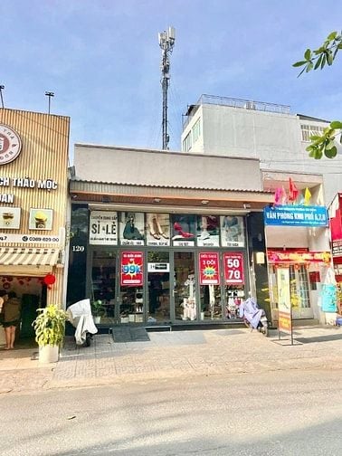 Bán nhà mặt tiền phan huy thực