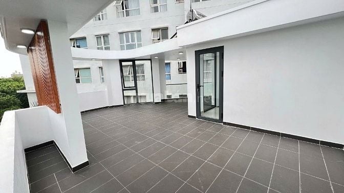 Cần bán nhà - lộ giới lớn đường Lê Đức Thọ